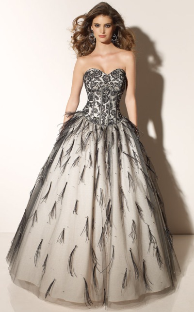 Formal Dresses on Paparazzi Prom Dress With Lace And Feathers 91084 By Mori Lee Image