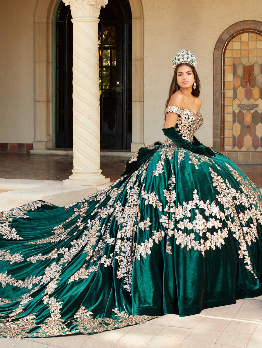 Velvet discount quinceanera dress