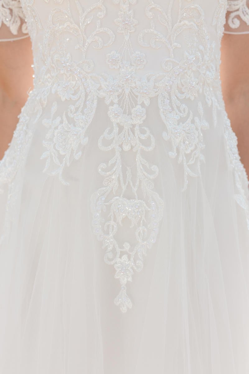 TR12025 Modest Wedding Dress Ball Gown