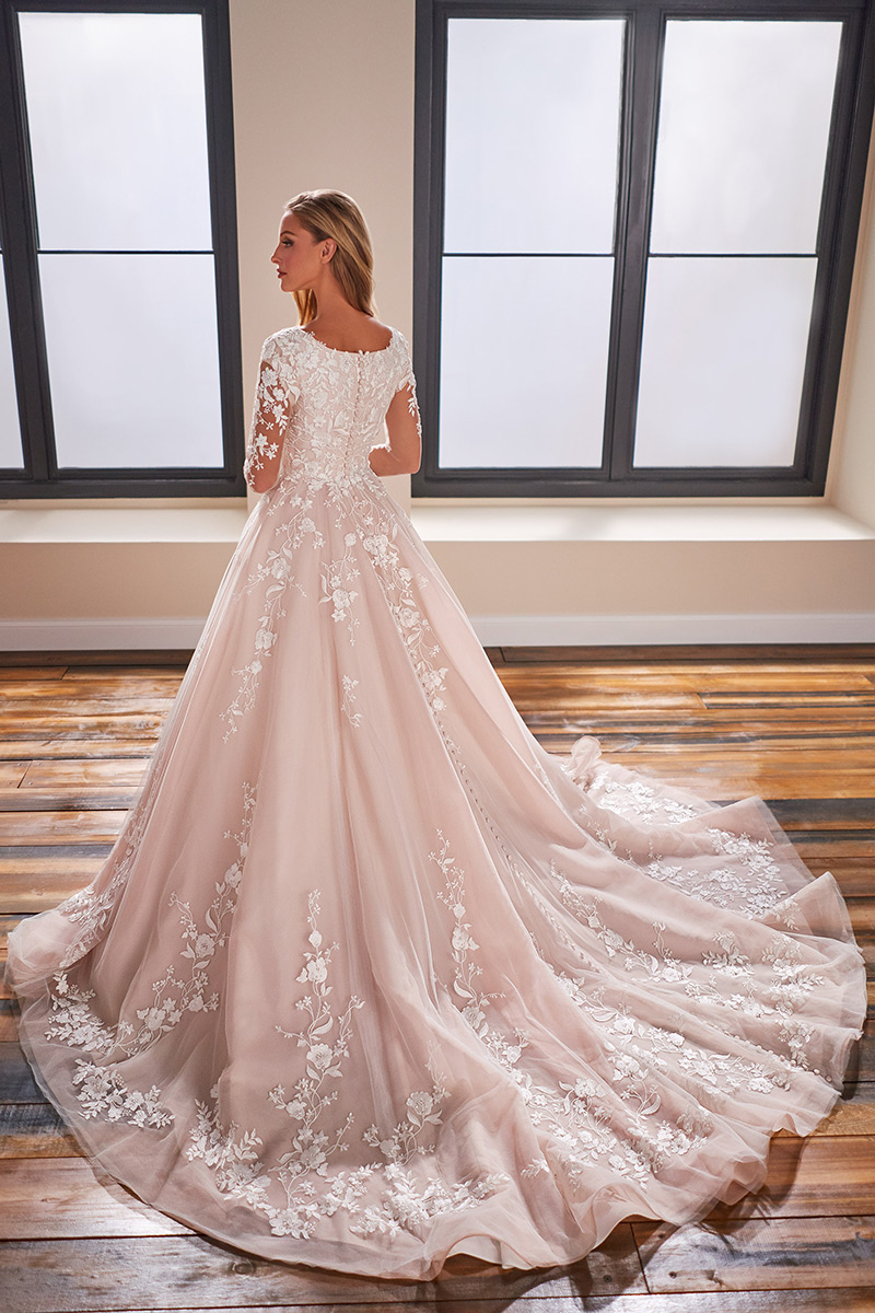 Modest Long Lace Sleeve Blush Tulle Wedding Dress – daisystyledress